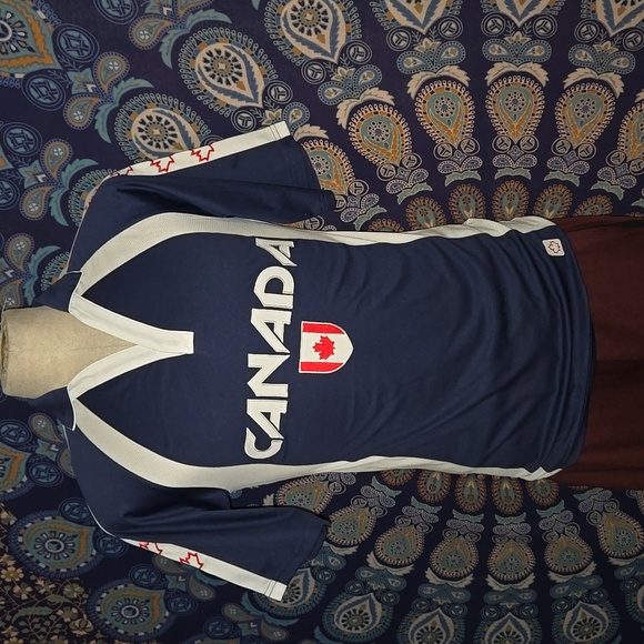 Canadian Vintage brand polo size small - Picture 1 of 6